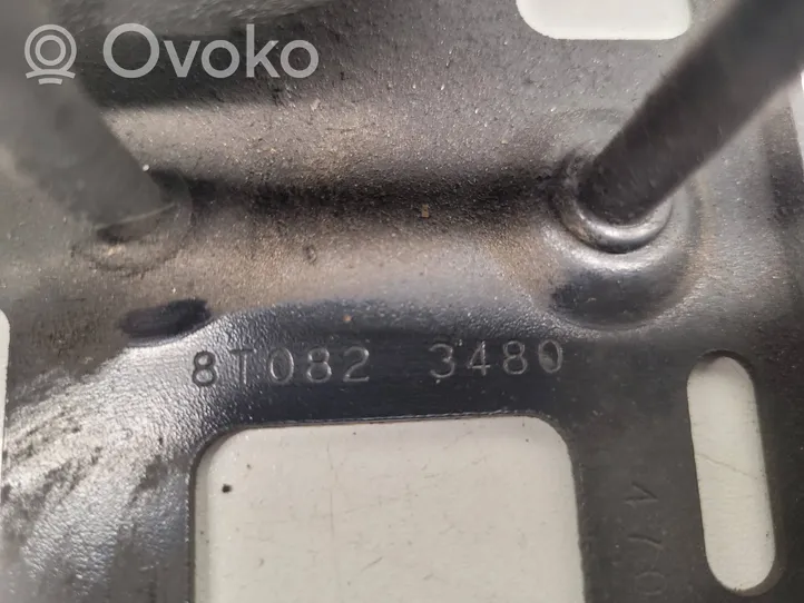 Audi A4 S4 B8 8K Zamek pokrywy przedniej / maski silnika 8T0823480