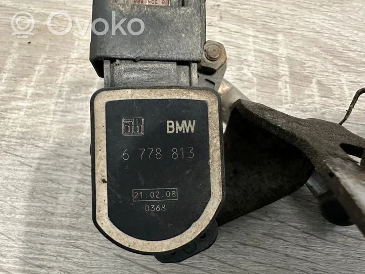 BMW 1 E81 E87 Sensor de nivel del faro delantero/principal 6778813