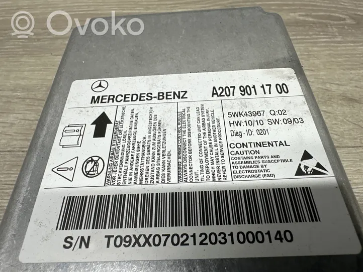 Mercedes-Benz E C207 W207 Turvatyynyn ohjainlaite/moduuli A2079011700