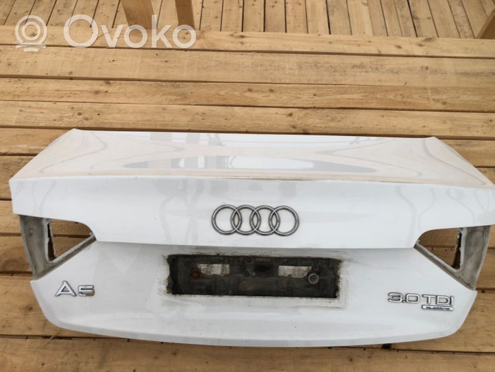 Audi A5 8T 8F Vano motore/cofano 