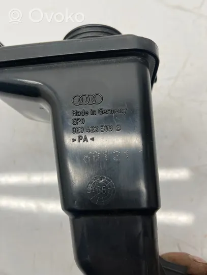 Audi A4 S4 B7 8E 8H Ohjaustehostimen nestesäiliö 8E0422373B