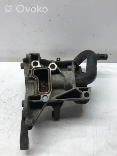 Audi A4 S4 B8 8K Supporto di montaggio della pompa del servosterzo 059145169A