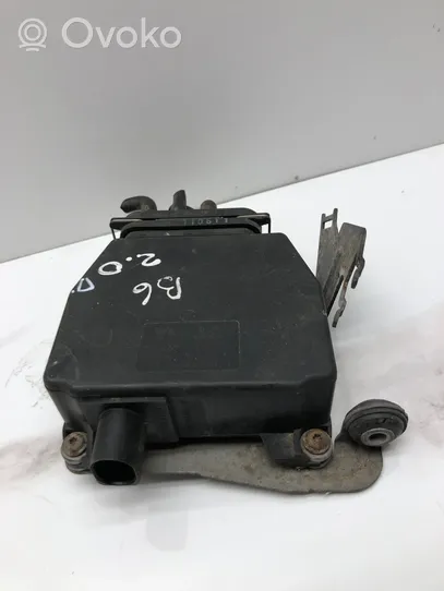 Volkswagen PASSAT B6 Turbo solenoid valve 3C0906625