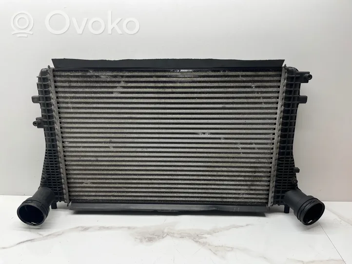 Volkswagen PASSAT B6 Chłodnica powietrza doładowującego / Intercooler 3C0145805G