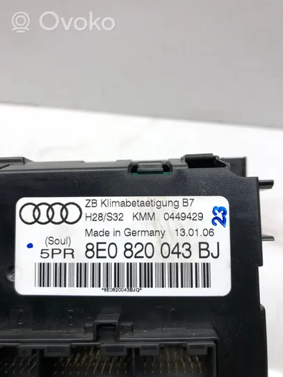 Audi A4 S4 B7 8E 8H Panel klimatyzacji 8E0820043BJ