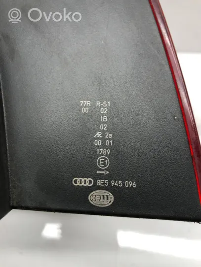 Audi A4 S4 B7 8E 8H Rear/tail lights 8E5945096