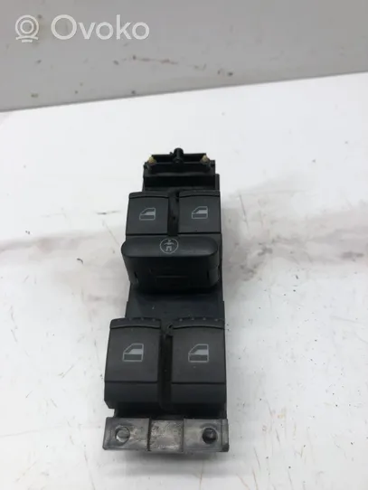 Volkswagen PASSAT B5.5 Electric window control switch 1J4959857B