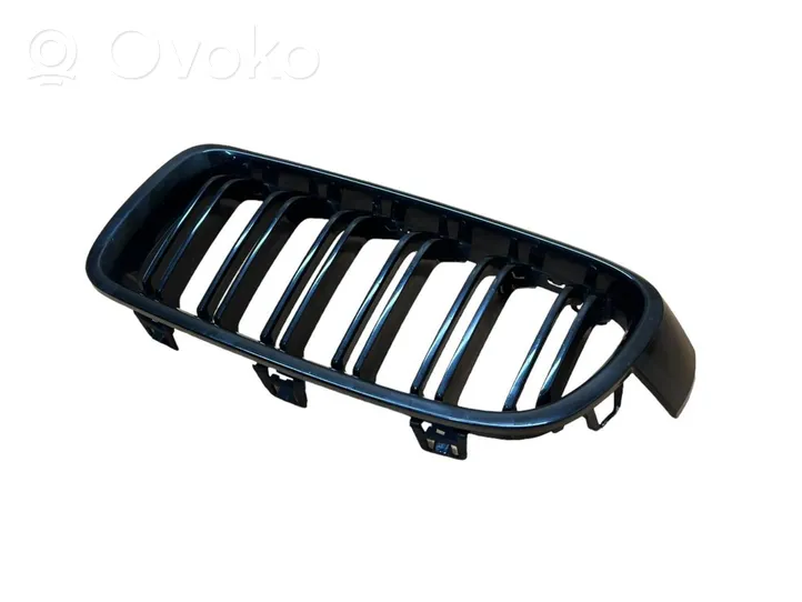 BMW 3 F30 F35 F31 Grille calandre supérieure de pare-chocs avant 