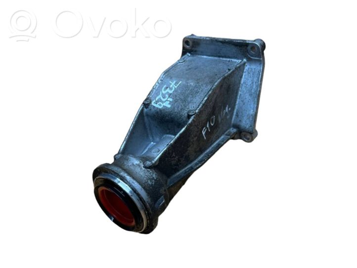 31507600691 BMW 5 F10 F11 Driveshaft support bearing bracket  