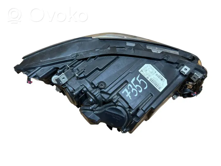 BMW 5 F10 F11 Lampa przednia 7460595