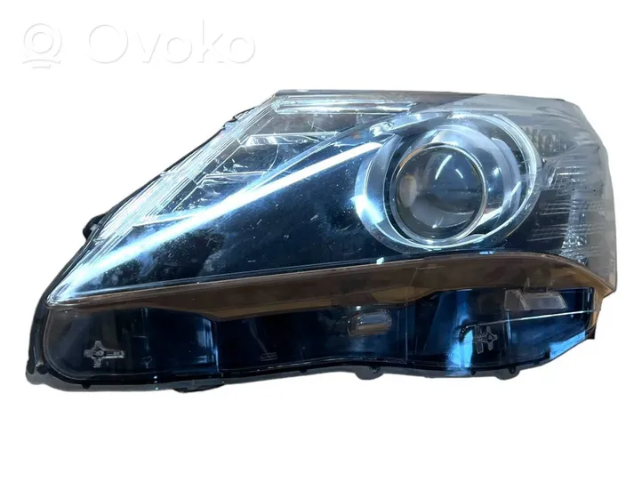 Toyota Avensis T270 Phare frontale 1010017687
