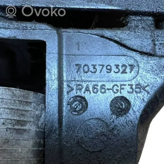 BMW 3 F30 F35 F31 Öljynsuodattimen kannake 8507627