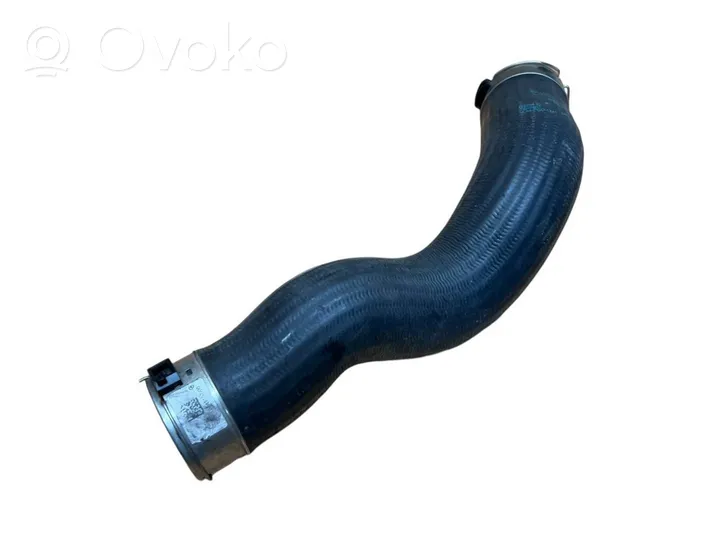 BMW X3 F25 Tube d'admission de tuyau de refroidisseur intermédiaire 11618513851