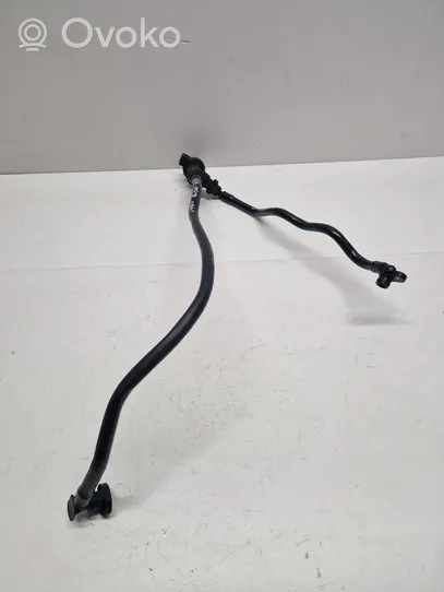 BMW 5 G30 G31 Tuyau sous vide 7643104