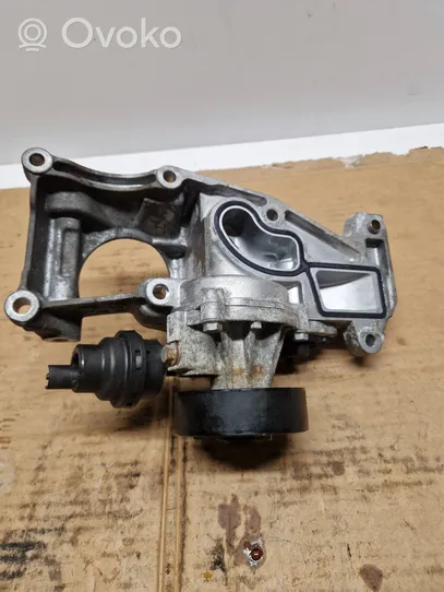 BMW 4 F36 Gran coupe Water pump 7644809