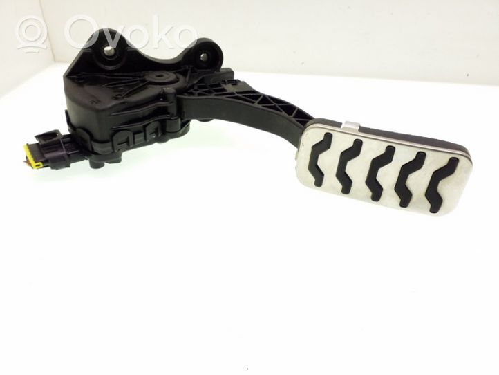 KIA Ceed Accelerator throttle pedal 327001H810