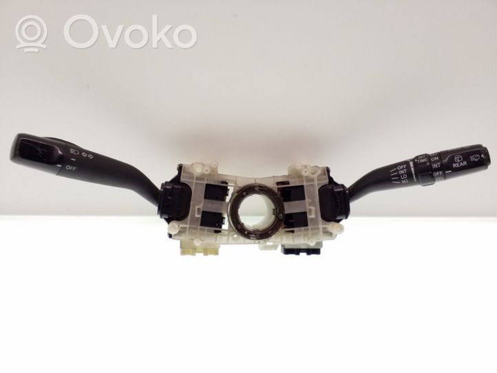 Toyota Land Cruiser (J100) Commodo, commande essuie-glace/phare 843106A340