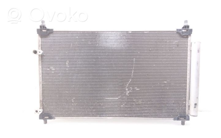 Toyota Avensis T270 Radiateur condenseur de climatisation 