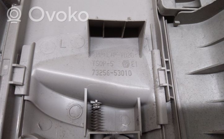 Toyota Prius+ (ZVW40) Prowadnica pasa bezpieczeństwa 7313653020