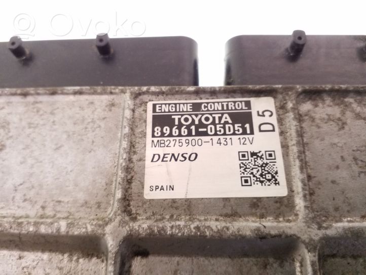 Toyota Avensis T270 Sterownik / Moduł ECU 8966105D51