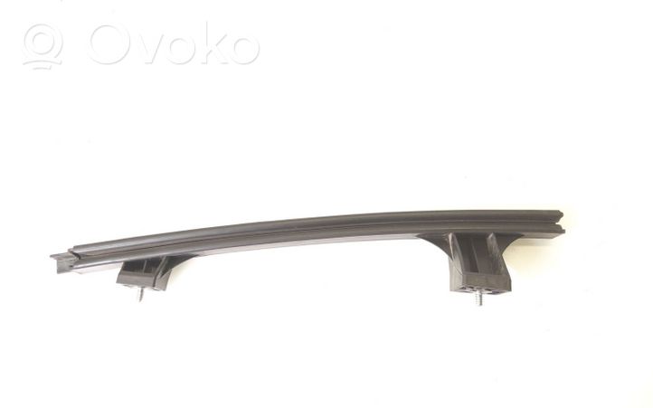 Hyundai ix35 Rivestimento modanatura del vetro della portiera anteriore 835502S000