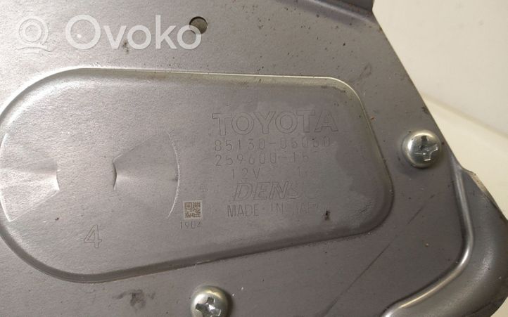 Toyota Avensis T270 Pyyhkimen moottori 8513005060