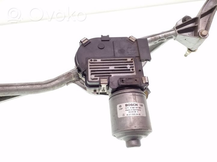 Mercedes-Benz E W211 Tringlerie et moteur d'essuie-glace avant A2118200442