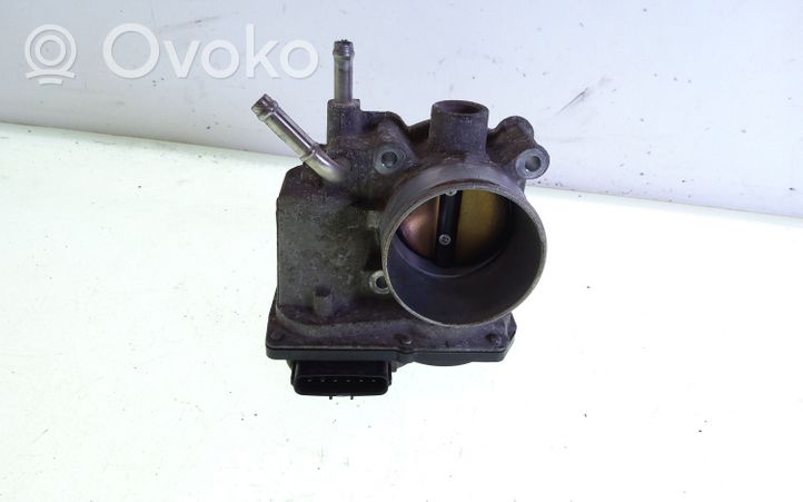 Toyota Avensis T270 Throttle valve 220300D011