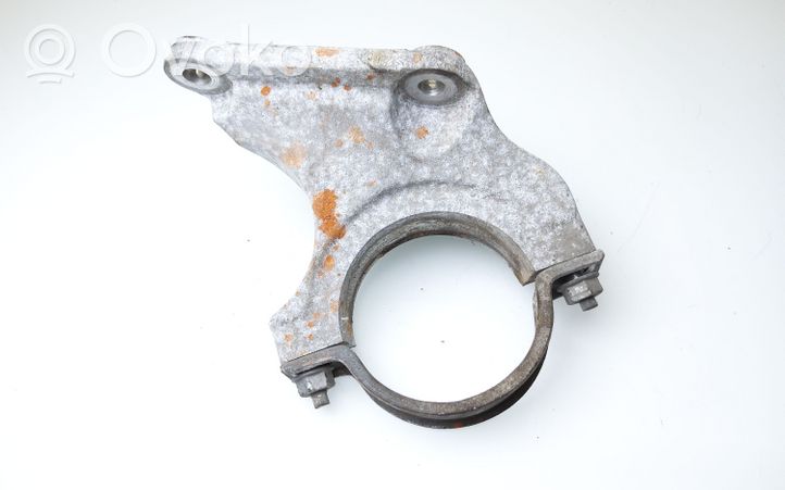 Ford Connect Driveshaft support bearing bracket CV613K305AB