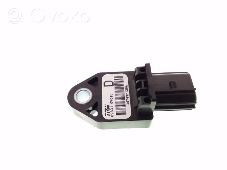 Toyota Corolla Verso AR10 Airbagsensor Crashsensor Drucksensor 898310W010