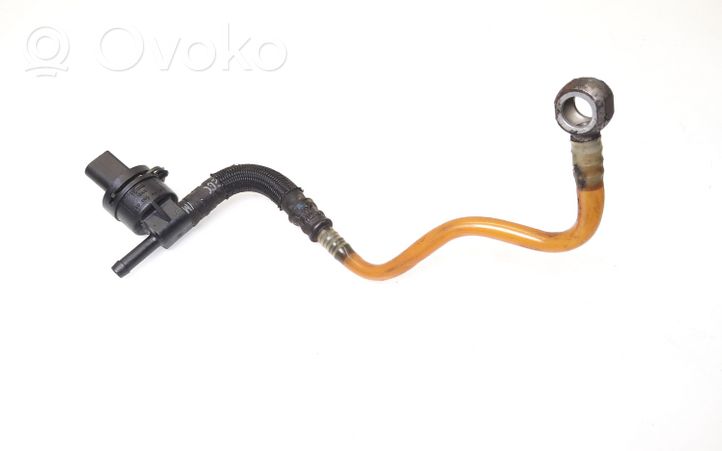 Audi A6 S6 C6 4F Sensore temperatura del carburante 038906081B