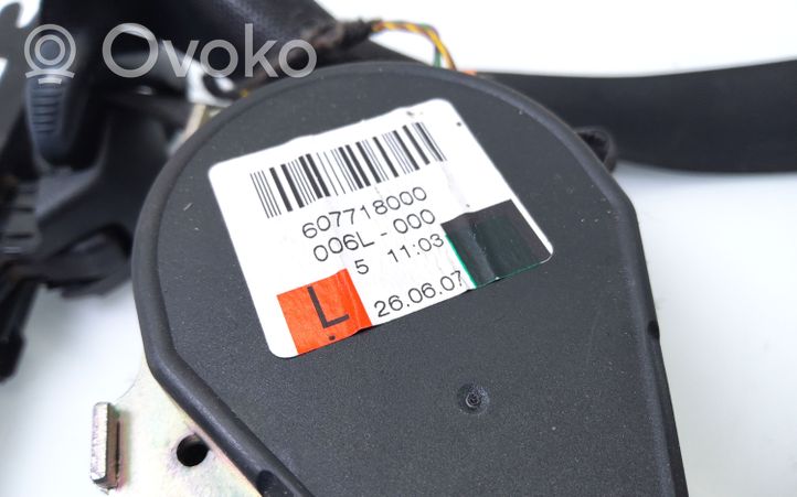 Mercedes-Benz B W246 W242 Pas bezpieczeństwa fotela przedniego 607718000