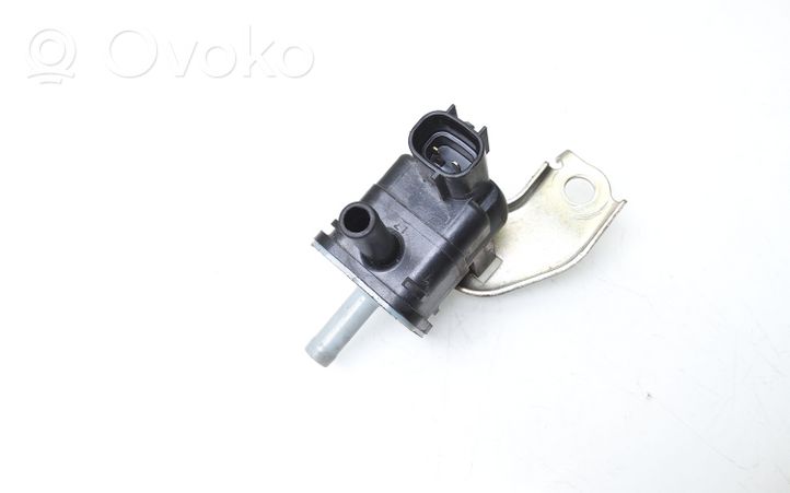 Toyota Auris E180 Elettrovalvola turbo 9091012276