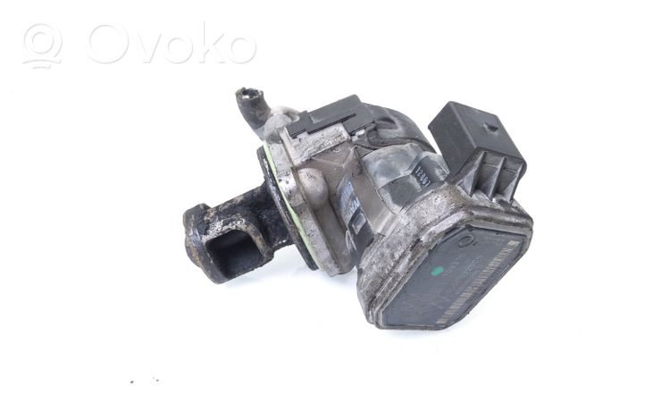 Mercedes-Benz B W245 EGR-venttiili A6401401860