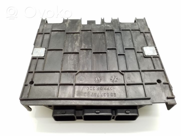 Peugeot 207 Sterownik / Moduł ECU 9663786380