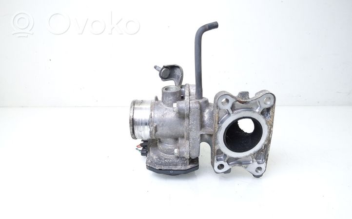 Toyota Auris E180 Clapet d'étranglement 261000N030