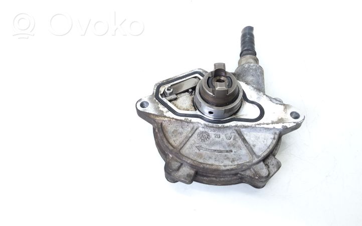 Mercedes-Benz A W169 Alipainepumppu A6402300465