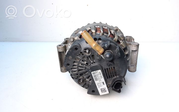 Audi TT TTS RS Mk3 8S Generatore/alternatore 06J903023H