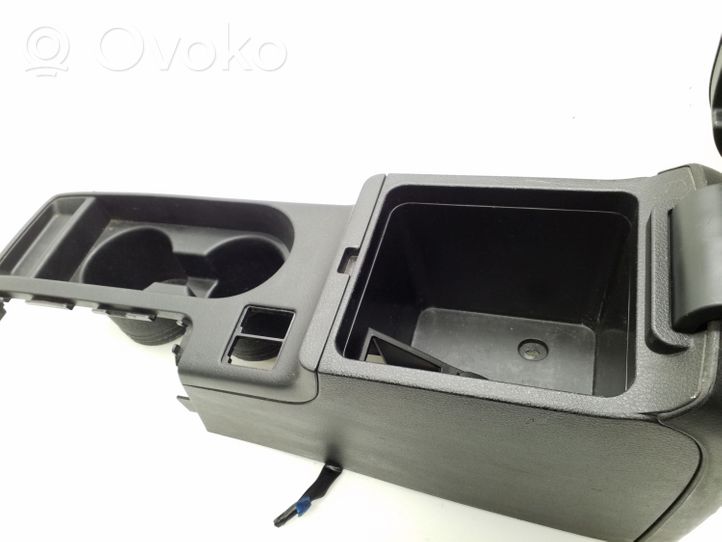 Subaru Impreza III Center console 92174FG000