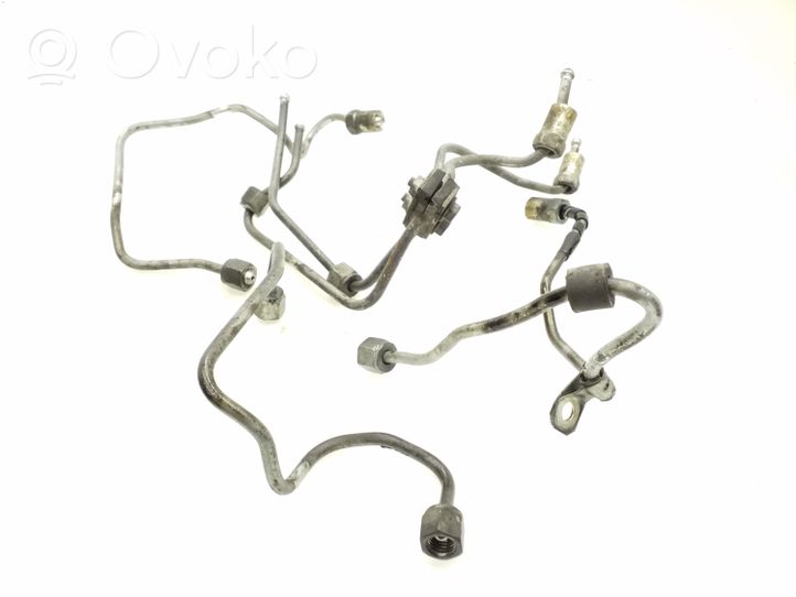 Toyota Hiace (H200) Tuyau d'alimentation conduite de carburant 