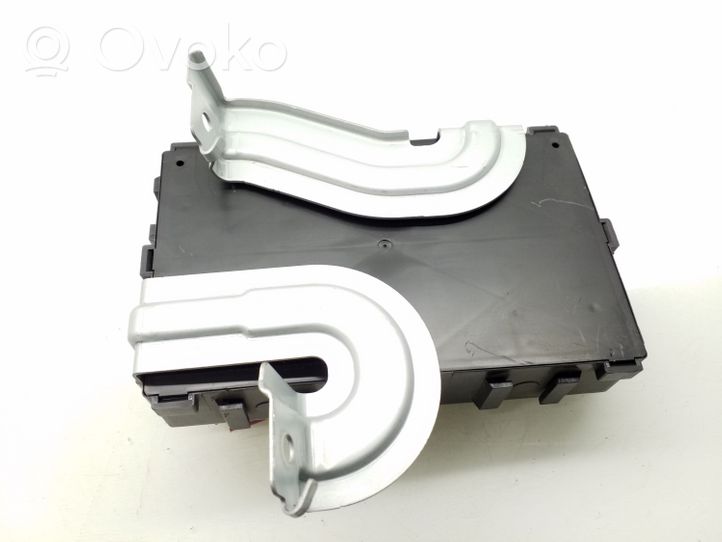 Nissan Leaf I (ZE0) Module confort 284B13NE0A