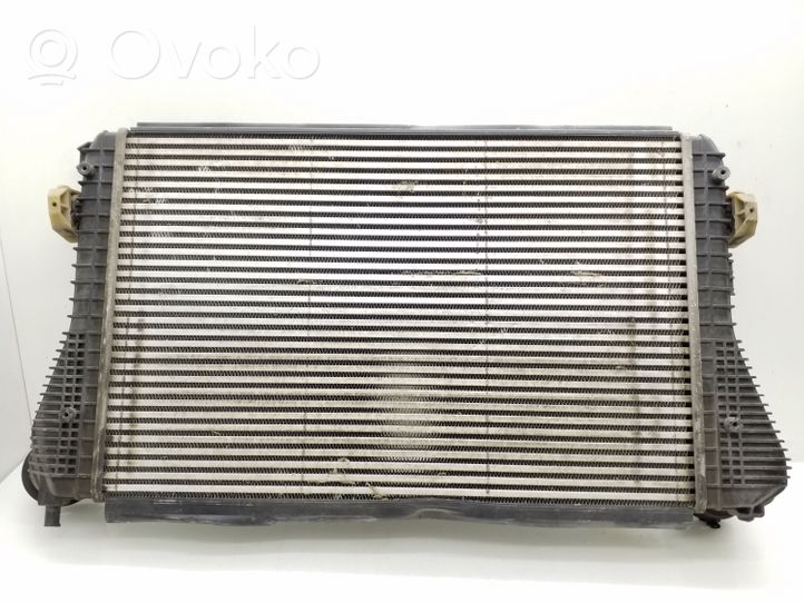 Volkswagen Golf VI Chłodnica powietrza doładowującego / Intercooler 1K0145803AQ