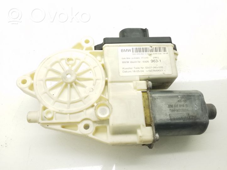 BMW X3 E83 Motorino alzacristalli della portiera anteriore 69259631