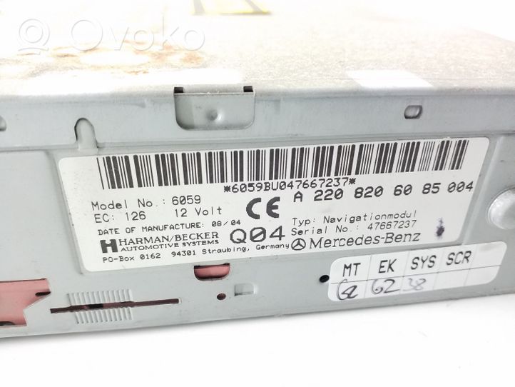 Mercedes-Benz S W220 CD/DVD changer A2208206085