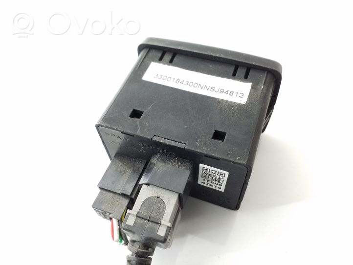 Fiat 500L Câble adaptateur AUX 3300184300