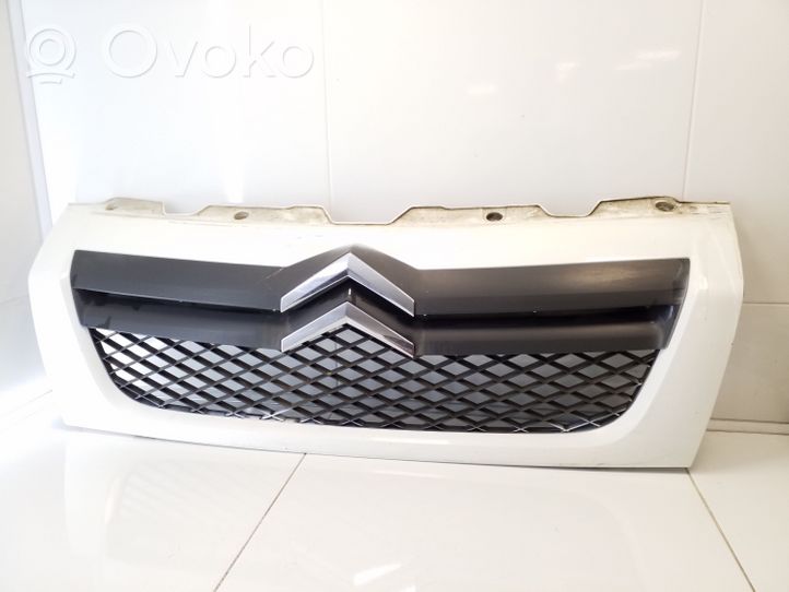 Citroen Jumper Front bumper upper radiator grill 1308069070