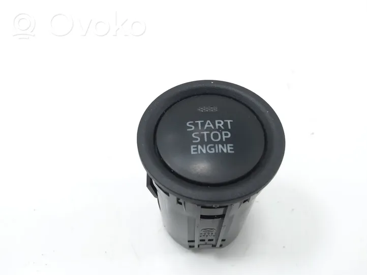 Mazda 3 II Moottorin start-stop-painike/kytkin BHR1663S0A