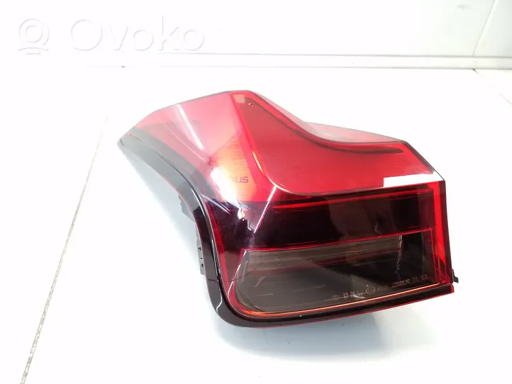 Lexus UX Lampa tylna 8196276010