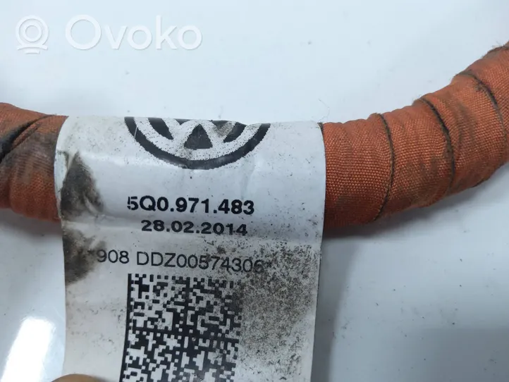 Volkswagen Golf VII Kabel do ładowania samochodu elektrycznego 5Q0971483