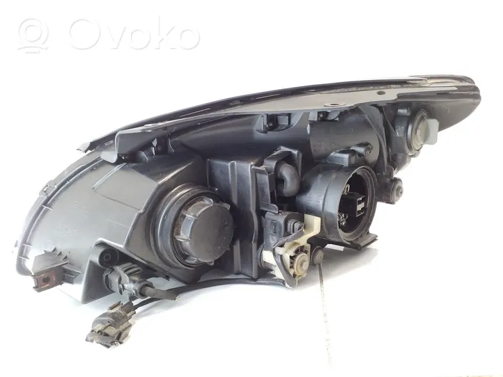 Hyundai i30 Lampa przednia 921022LXXX